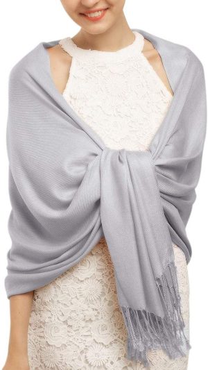 pashmina as wedding favor